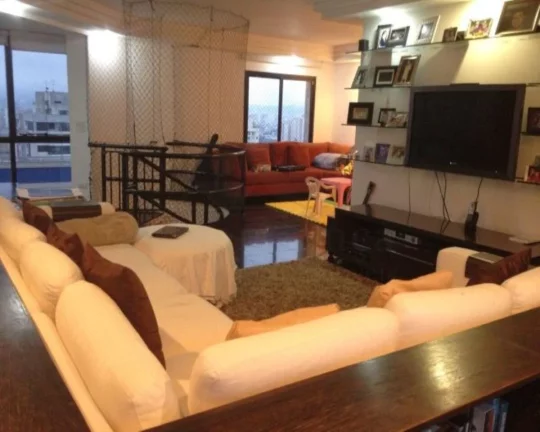 Imagem Cobertura Duplex à Venda com 3 suites e 4 vagas, 270 m²