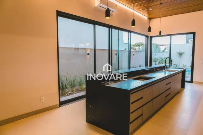 Imagem Casa com 3 dormitórios à venda, 262 m² por R$ 3.200.000,00 - Condominio Horizontal Paraíso - Itumbiara/GO