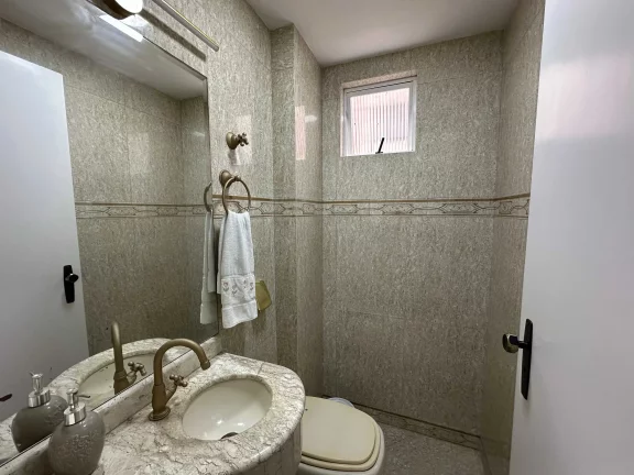 Imagem Apartamento mobiliado vista mar com 3 dormitórios sendo 2 suítes e 2 vagas, na Barra Sul-BC