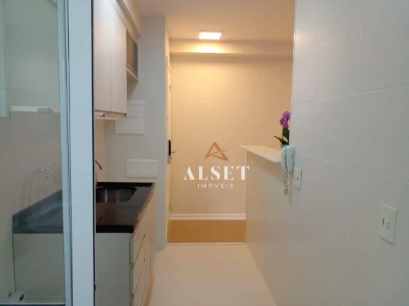 Imagem Apartamento com 1 dormitório e varanda no Anália Franco
