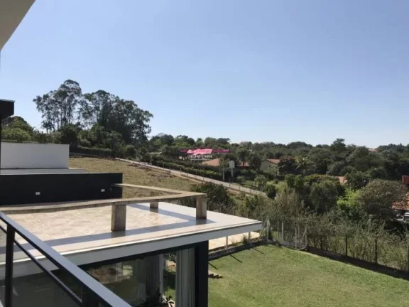 Imagem Casa com fino acabamento e com requinte charmoso e moderno
