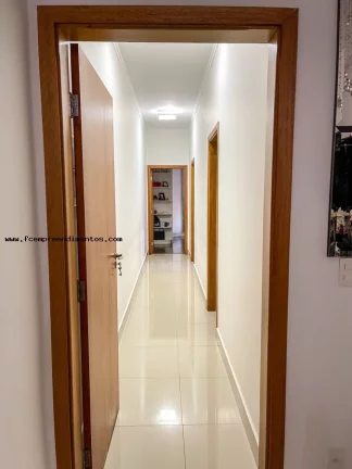 Imagem Casa em Condomínio para Venda em Limeira, Parque Residencial Roland, 3 dormitórios, 3 suítes, 4 banheiros, 2 vagas