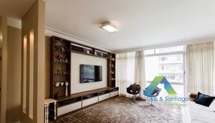 Imagem CERQUEIRA CESAR Apartamento 238M², 4 dormitórios, 2 vagas, a 3 minutos da estação do metro Consolação ótima localização e valor !!!