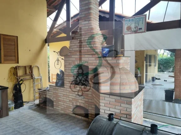 Imagem Venda de Chácara em Videiras de Itaici, Indaiatuba. Chácara com aproximadamente 1080 m² sendo 300 m² de construção, documentação regularizada.