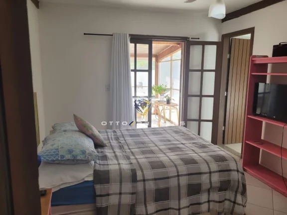 Imagem CASA RESIDENCIAL em SANTA CRUZ CABRÁLIA - BA, coroa vermelha