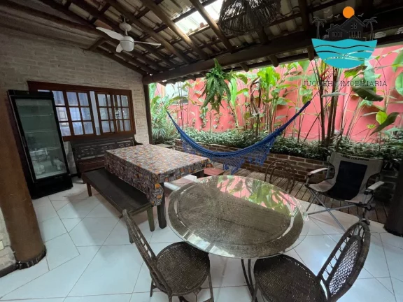 Imagem Casa em Juquehy para Alugar Anual Condomínio fechado com 4 suítes, 300m da praia, piscina coletiva, churrasqueira privativa | Juquehy Imobiliária