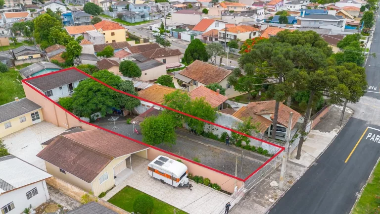 Imagem Terreno à venda no Guaíra Curitiba