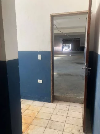 Imagem Salão para alugar, 250 m² por R$ 6.380,00/mês - Parque Industriário - Santo André/SP