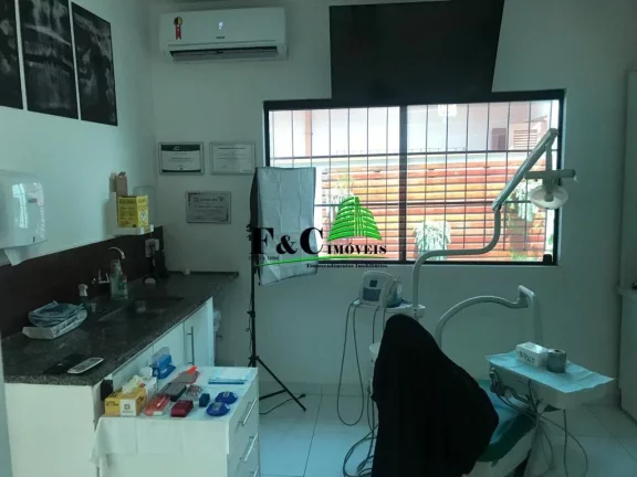 Imagem Ponto Comercial para Venda em Limeira, Centro, 2 banheiros, 1 vaga