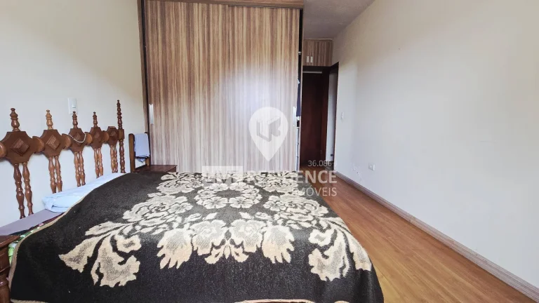 Imagem Casa térrea em zona comercial!