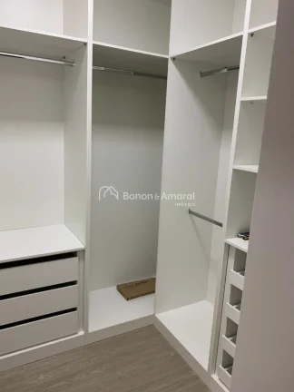 Imagem Excelente sobrado novo no Condomínio Luzern, Swiss Park, Campinas.
Conta com 5 suítes completas (s...