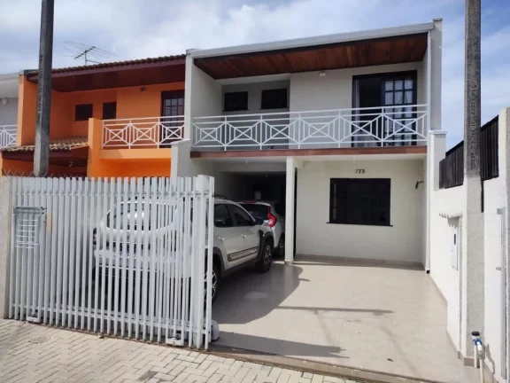 Imagem Sobrado para Venda em São José dos Pinhais, São Pedro, 3 dormitórios, 1 suíte, 2 banheiros, 2 vagas