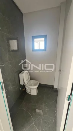 Imagem Sobrado Novo Fraron - Suíte + 02 Quartos