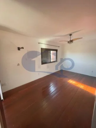 Imagem Apartamento á venda com 3 dormitórios no centro de Torres/RS
