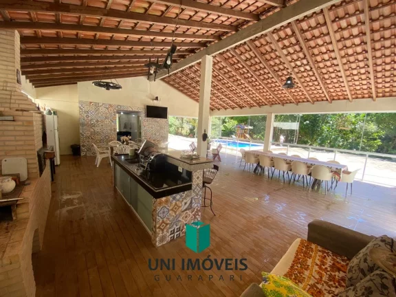 Imagem Linda chácara com nascente em Iguape com 2 excelentes casas, em Guarapari.