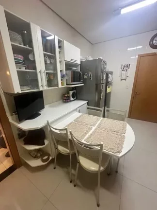 Imagem Apartamento para Venda em Cuiabá / MT no bairro Jardim Mariana