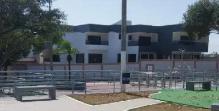 Imagem CASA EM INTERLAGOS- MORADA DO SOL- VLA VELHA ES.