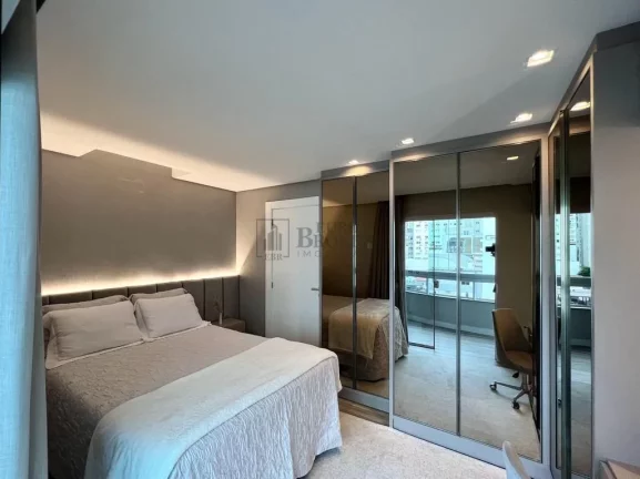 Imagem Apartamento com 3 suítes à venda no Centro de Balneário Camboriú/SC