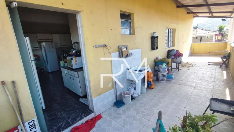 Imagem 3 Casas e 01 salão comercial à venda, por R$ 650.000 - Vila Atlântica - Mongaguá/SP