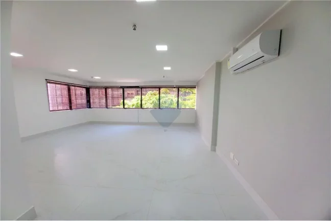 Imagem Sala comercial com 56m² 2 vagas na Bela Vista