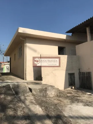 Imagem VENDO casa térrea na região do Sesc Interlagos, terreno de 300m², ACEITA PERMUTA. Vendo casa térreo na região de Interlagos, imóvel ideal para investidores, construir para renda, imóvel Atual, casa térrea com 2 Dormitorios, suite de empregada, 6 vagas de 