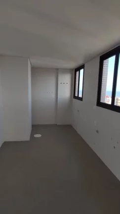 Imagem Cobertura à venda em Torres, Centro, com 3 quartos, 235,3m²