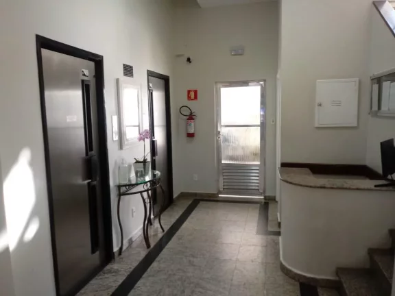 Imagem Apartamento com 2 dormitórios na Dr Cesário Mota Jr