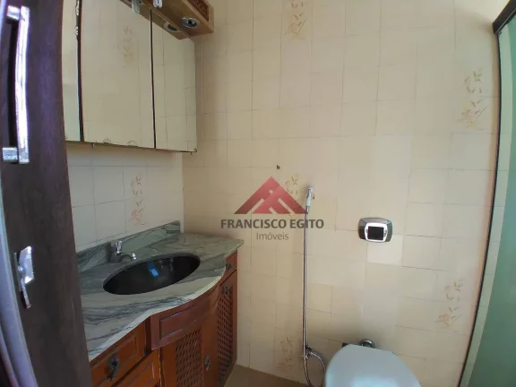 Imagem Casa com 4 dormitórios à venda por R$ 440.000,00 - Venda da Cruz - Niterói/RJ