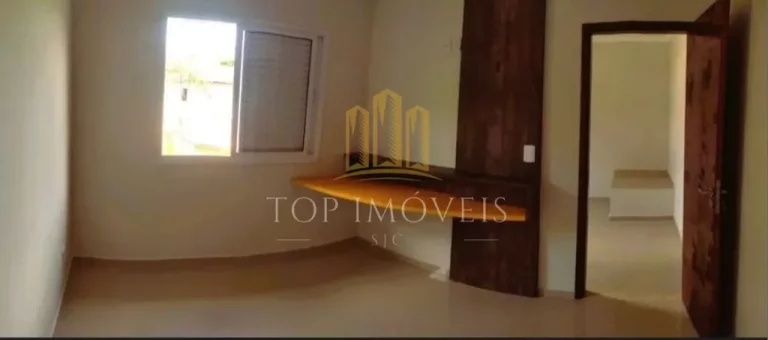 Imagem Seu refúgio perfeito em um charmoso condomínio! Encante-se com esta bela casa de 3 dormitórios, sendo 1 suíte.