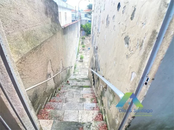 Imagem Casa com piscina em 300m² na Vila das Mercês - Região da Saúde/Zsul.