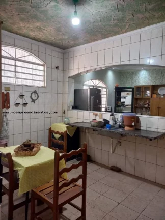 Imagem Casa para Venda em Limeira, Jardim Rosa Marrafon Lucas, 4 dormitórios, 1 suíte, 2 banheiros, 2 vagas