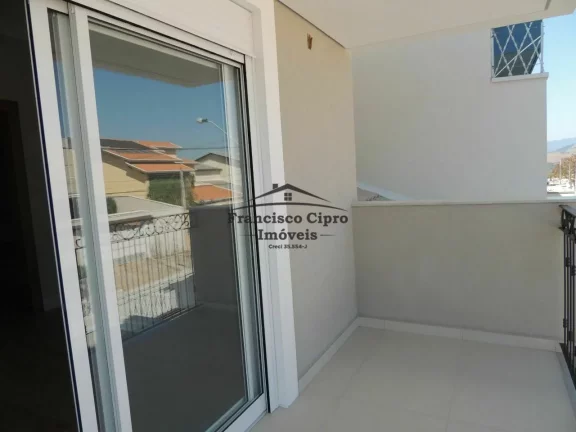Imagem Casa Sobrado à venda em Guaratinguetá/SP