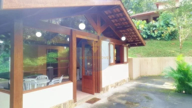 Imagem Casa com Terreno Amplo, Gourmet e Piscina na Granja Viana