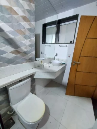 Imagem EXCELENTE Casa TRIPLEX com 260m² no Pq Duque.