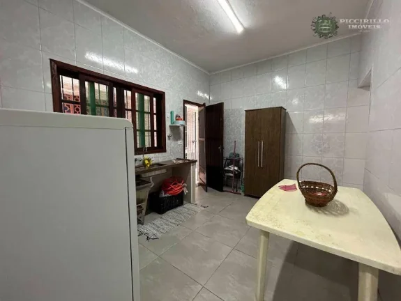 Imagem Oportunidade no Maracanã: Casa Térrea Isolada, 3 Dorms, 4 Vagas | Abaixo do Mercado!