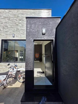 Imagem Casa com 3 dormitórios à venda, 95 m² por R$ 590.000,00 - Villa Verde - Bragança Paulista/SP