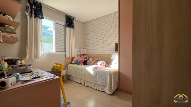 Imagem Casa a venda no condomínio Chácara das Palmeiras Imperiais - Medeiros