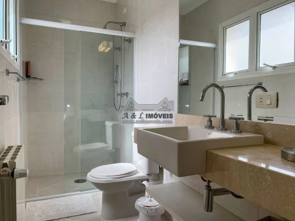 Imagem Apartamento 3 Suítes à Venda em Capivari – Campos do Jordão