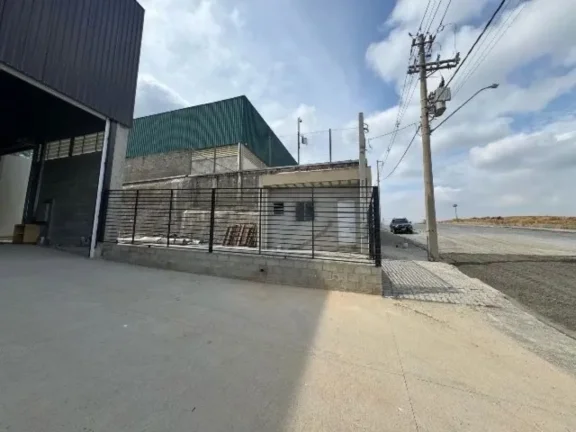 Imagem Galpão Industrial de Alto Padrão para Locação em Sorocaba-SP, Bairro Iporanga: 5 Salas, 5 Banheiros, 5 Vagas de Garagem, 3.000m².