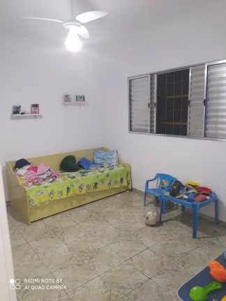 Imagem Casa Térrea 150 m² 3 Dormitórios sendo 1 Suíte e 2 vagas Estuda Permuta