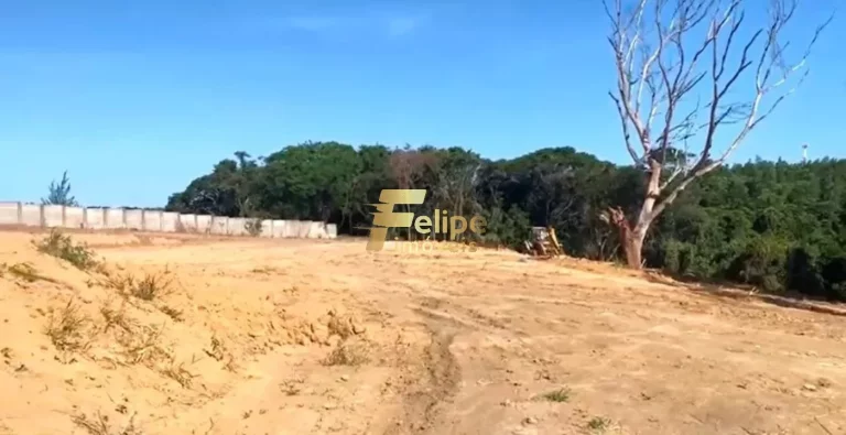 Imagem Vende Terreno com EXCELENTE localização em Jardim Limoeiro!!