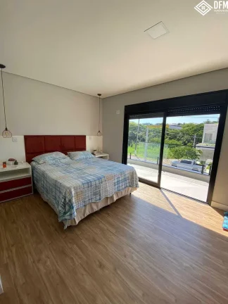 Imagem Sobrado com 3 Dormitorio(s) localizado(a) no bairro Vila Oliveira em Mogi das Cruzes / Mato Grosso do Sul Ref.:DE0006
