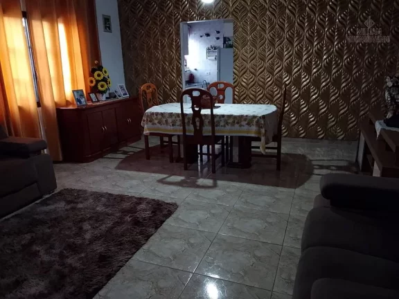 Imagem Casa térrea com 3 dormitórios em Mongaguá
