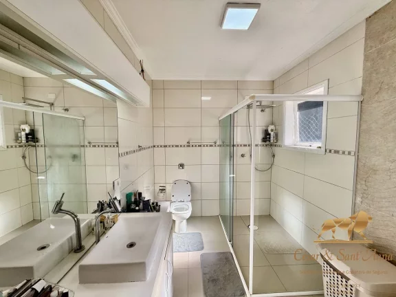 Imagem Casa de 3 dormitórios a venda em Campos do Jordão