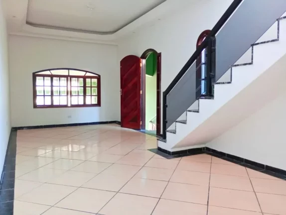 Imagem Sobrado com 3 dormitórios à venda, 321 m² por R$ 854.000,00 - Vila Perracini - Poá/SP