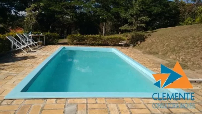 Imagem Sítio de 42.100 m2, área urbana, 3 casas, Sta Luzia-MG