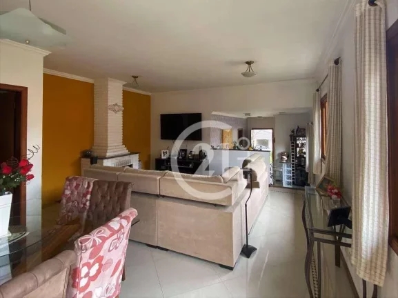 Imagem Casa com 3 dormitórios à venda, 361 m² por R$ 1.270.000,00 - Granja Viana II - Cotia/SP