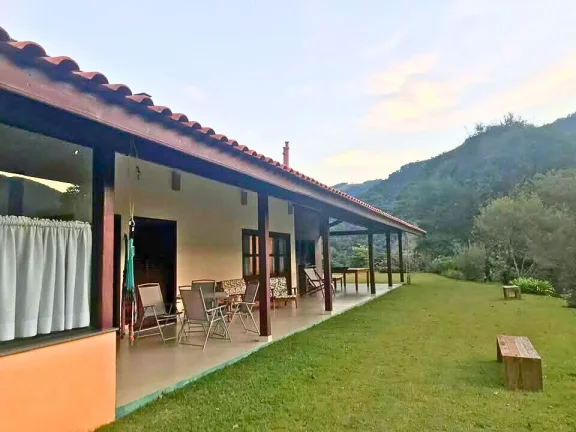Imagem Onde o luxo encontra a serenidade: Refúgio de alto padrão em Sapucaí-Mirim