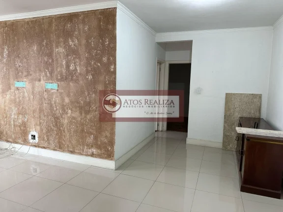 Imagem Chegou a sua Oportunidade de Morar em Santo Amaro. Alugo Apartamento de 95m2 na Av João Dias, Apartamento com 2 dormitórios bem espaçosos, dependências de empregada com Banheiro e Área de Serviço, Sala de jantar e estar em L, Piso Porcelanato, Cozinha Amp