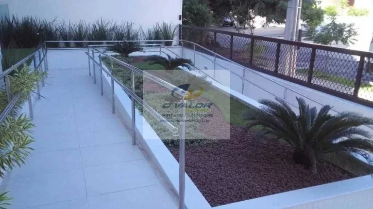 Imagem Vendo Apartamento de 142m² 04 quartos (02 sendo suites), 02 Vagas de Garagem
